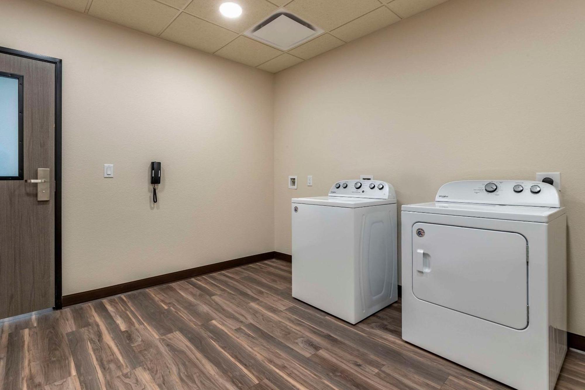 Sleep Inn & Suites Milwaukee-Franklin Franklin  Buitenkant foto