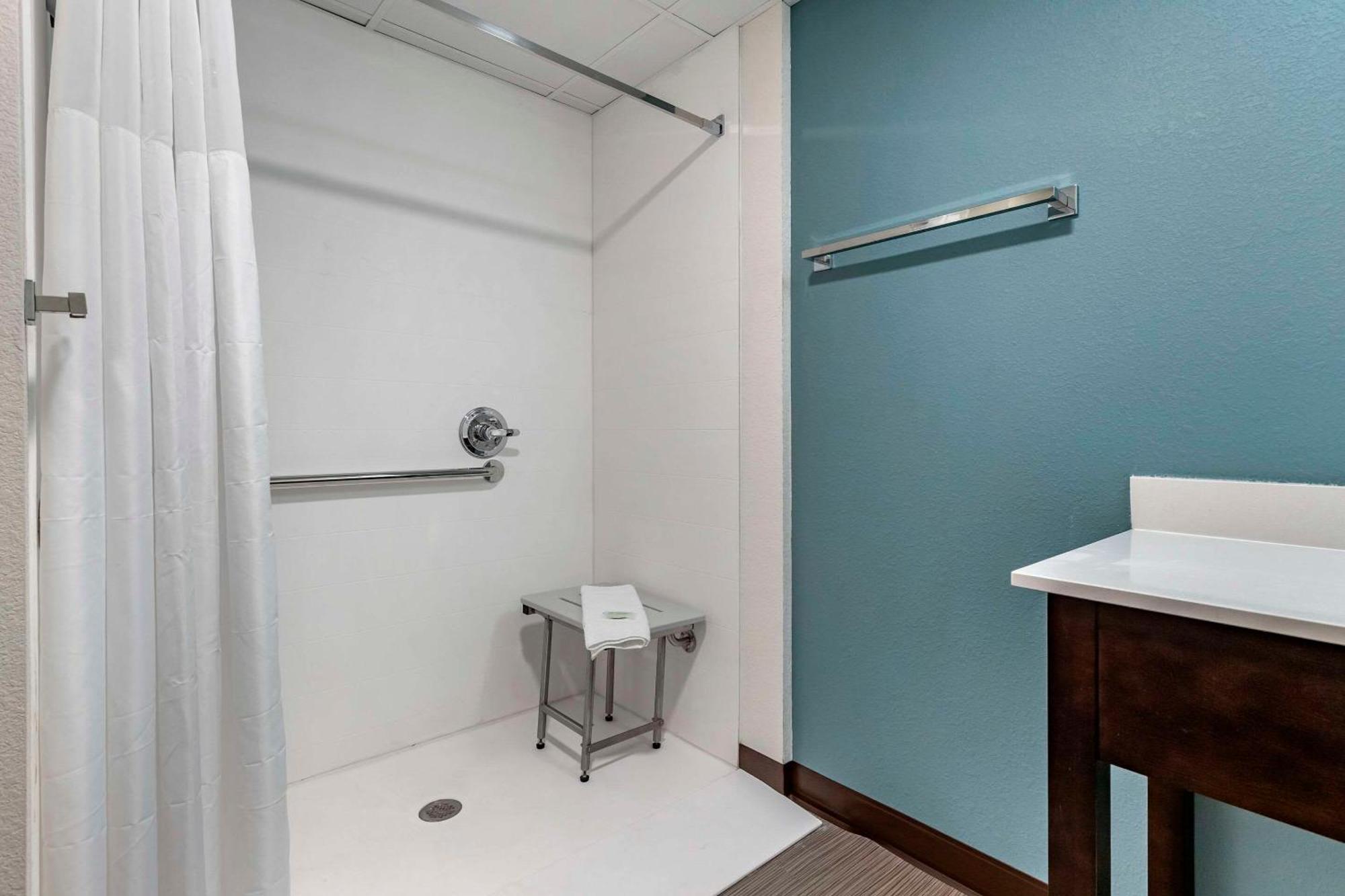 Sleep Inn & Suites Milwaukee-Franklin Franklin  Buitenkant foto